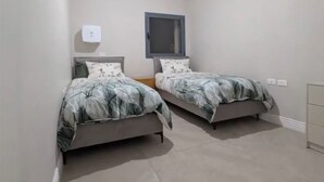 Room - Navon Penthouse — Mekor Baruch near Machane Yehuda (Jerusalem)