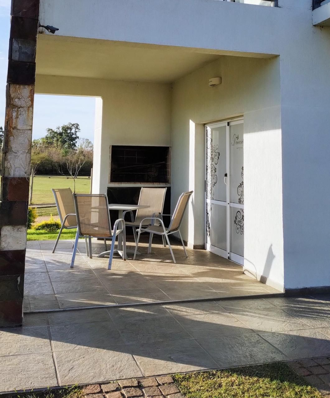 Superior Apartment | Outdoor dining
