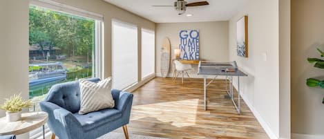 單棟房屋 (3 Bedrooms) | 內部