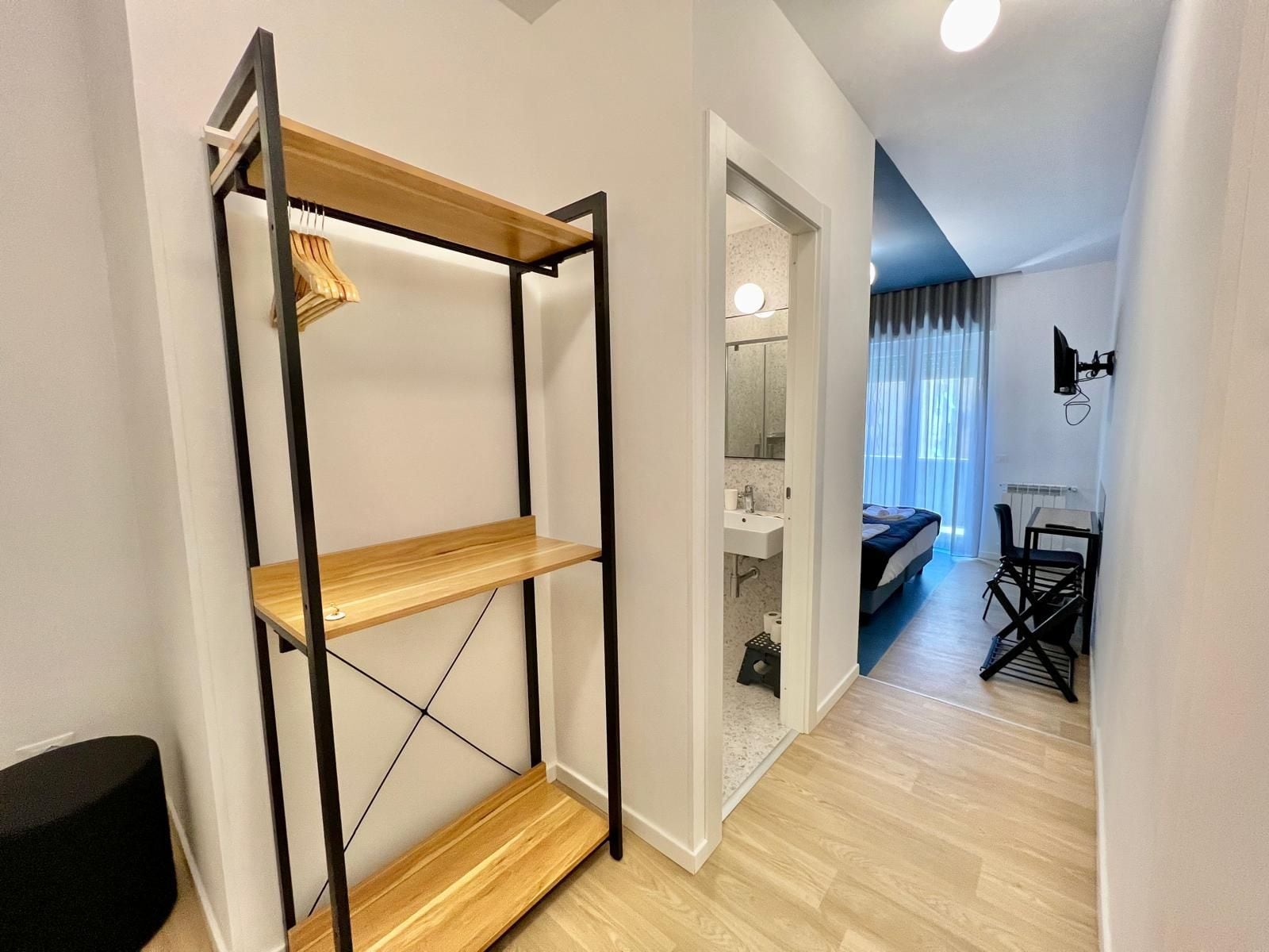 Room, Balcony, City View | Interior