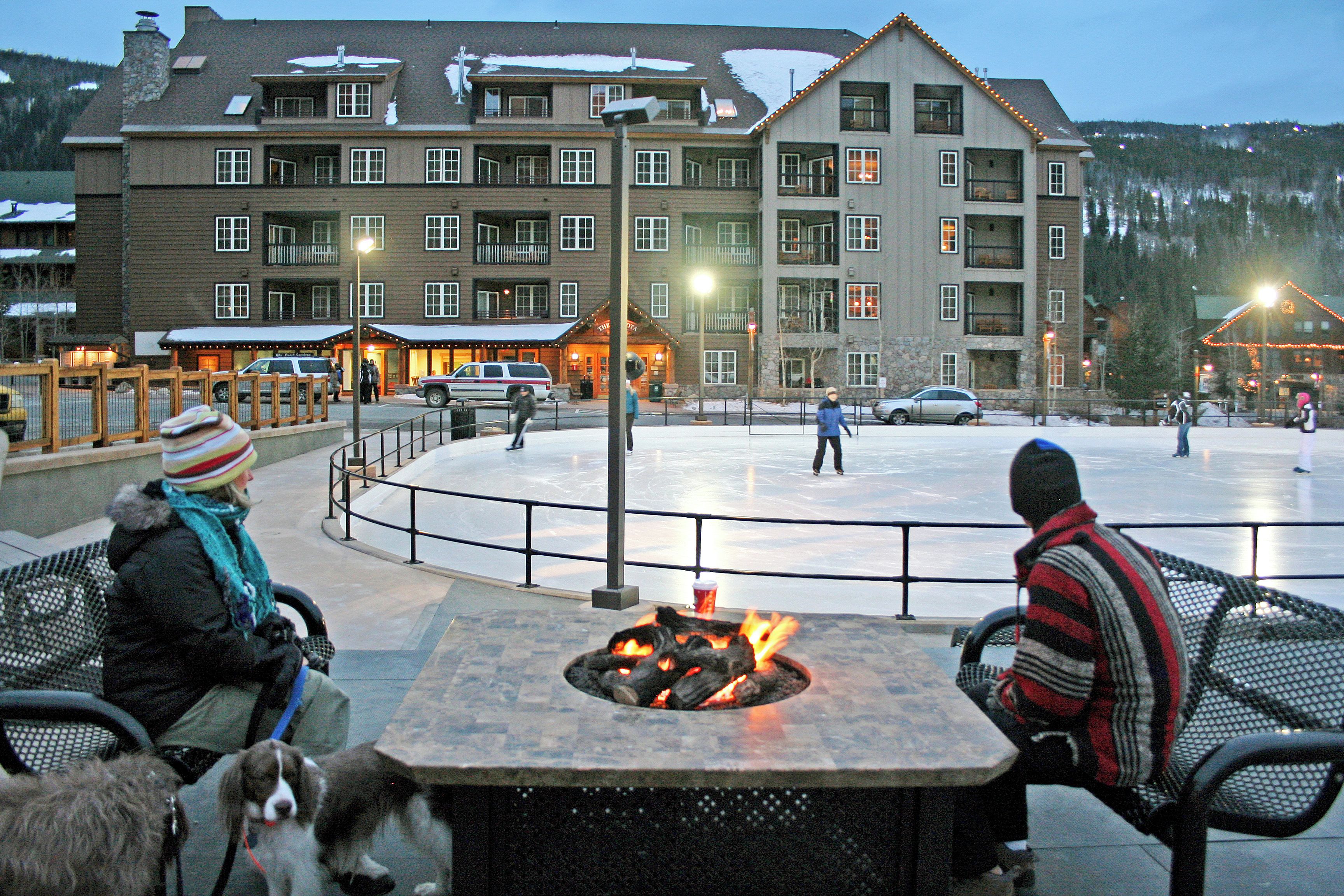 Ice Skating at Dercum Square in River Run Keystone #winter