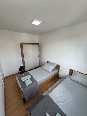 Room - Cozy and fully equipped apartment, close to the shopping mall and tourist attractions! (Poços de Caldas)