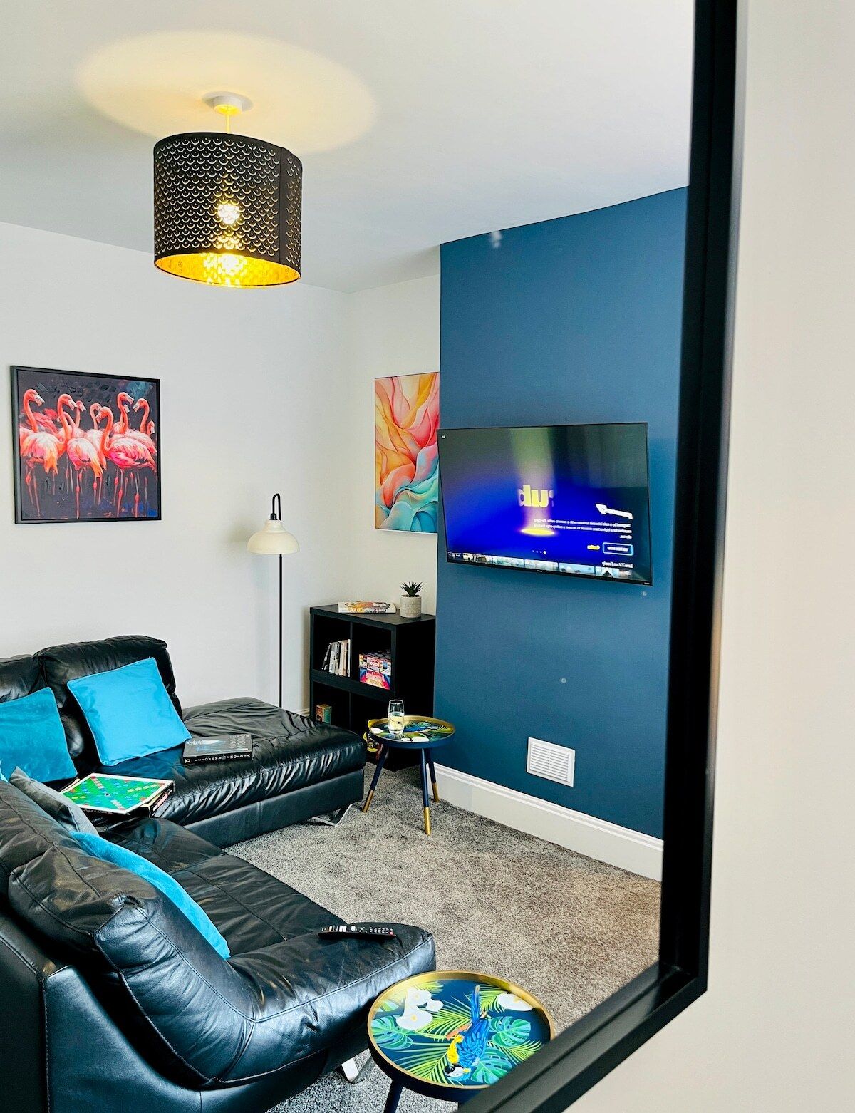Your 3br Home From Home In Preston Sleeps 6 - 普雷斯頓