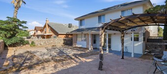 Savor Desert Sunsets With Fireplace In El Paso 3 Bedroom Home