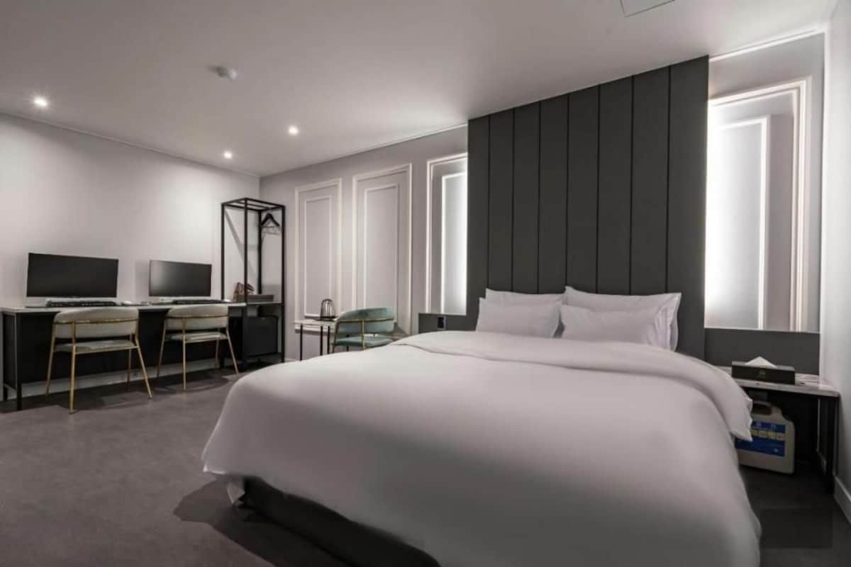 Deluxe Double Room | WiFi (free)