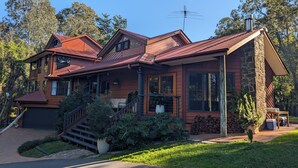 Unclassified image, 3 of 22, button - Luxury 5 bed home, hot tub, games room, pool, slide, nearby hikes, pets okay. (Samford Valley)