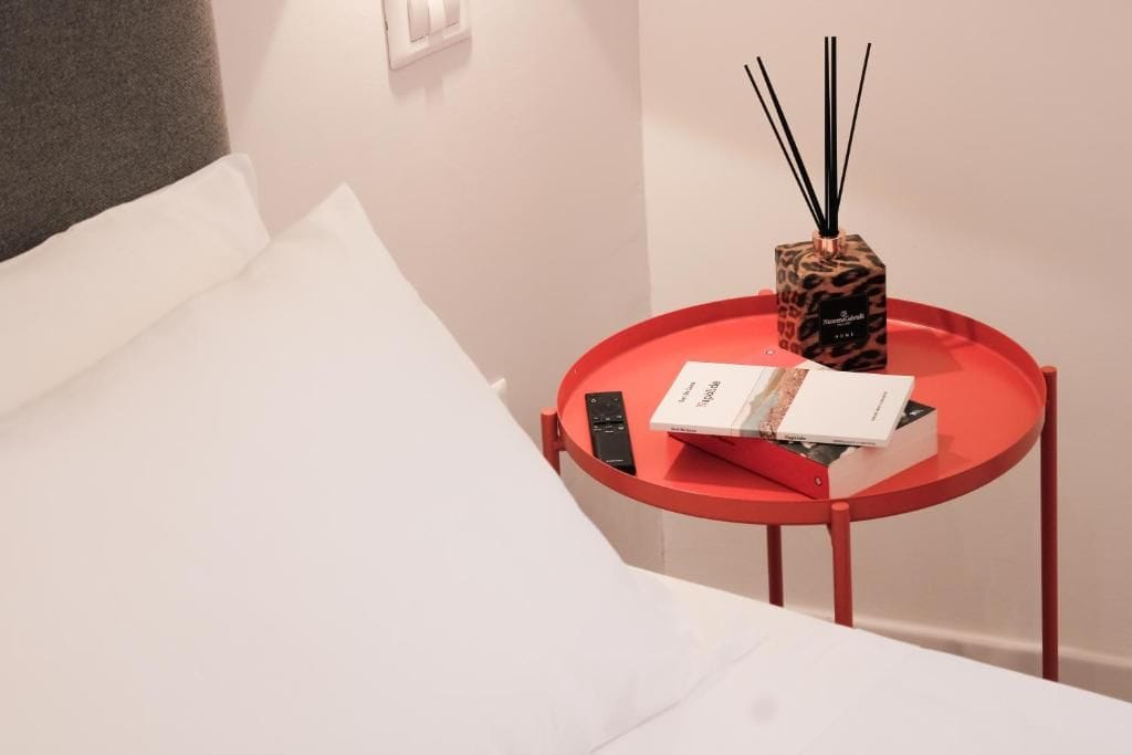 Double Room | In-room safe, blackout drapes, WiFi (free)