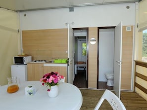 Dining - Bungalow, pets welcome - 5 guests (Monplaisant)