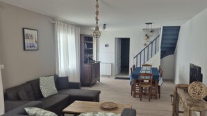 Living area - House with garden - Fouras - 6 guests (Fouras)
