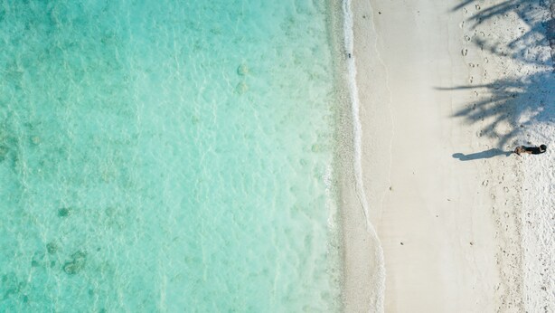 Beach - Six Palms Beach (Male)