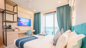 Superior Double Room, Sea View - Six Palms Beach (Male)