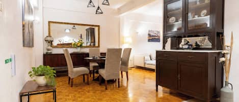 Classic Apartment, 2 Bedrooms, Non Smoking | Living area | 45-inch Smart TV with satellite channels