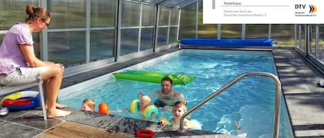 Hus | Pool | Utomhuspool