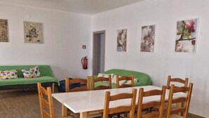 Unclassified image, 5 of 39, button - Vrbo Property (Santa Catarina da Fonte do Bispo)