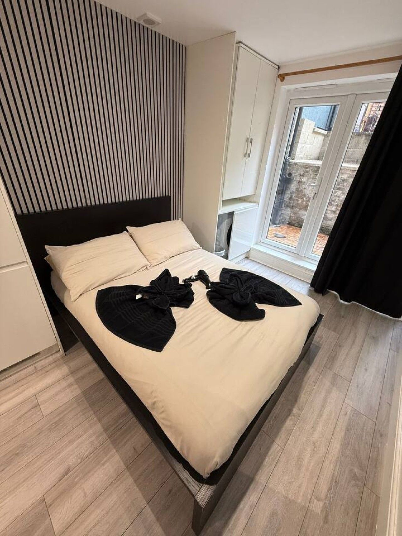 Wifi y ropa de cama