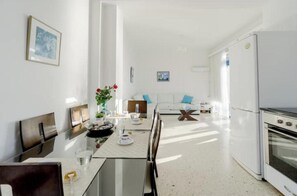 Private kitchen - Mourayio ''Afros'' (Paphos)
