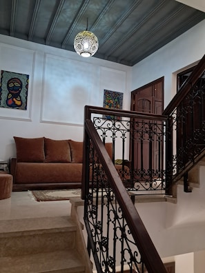 Ảnh chưa phân loại, 4 trong số 19 ảnh, nút