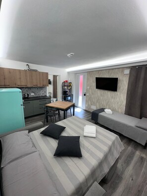 Unclassified image, 2 of 11, button - Vrbo Property (Montichiari)