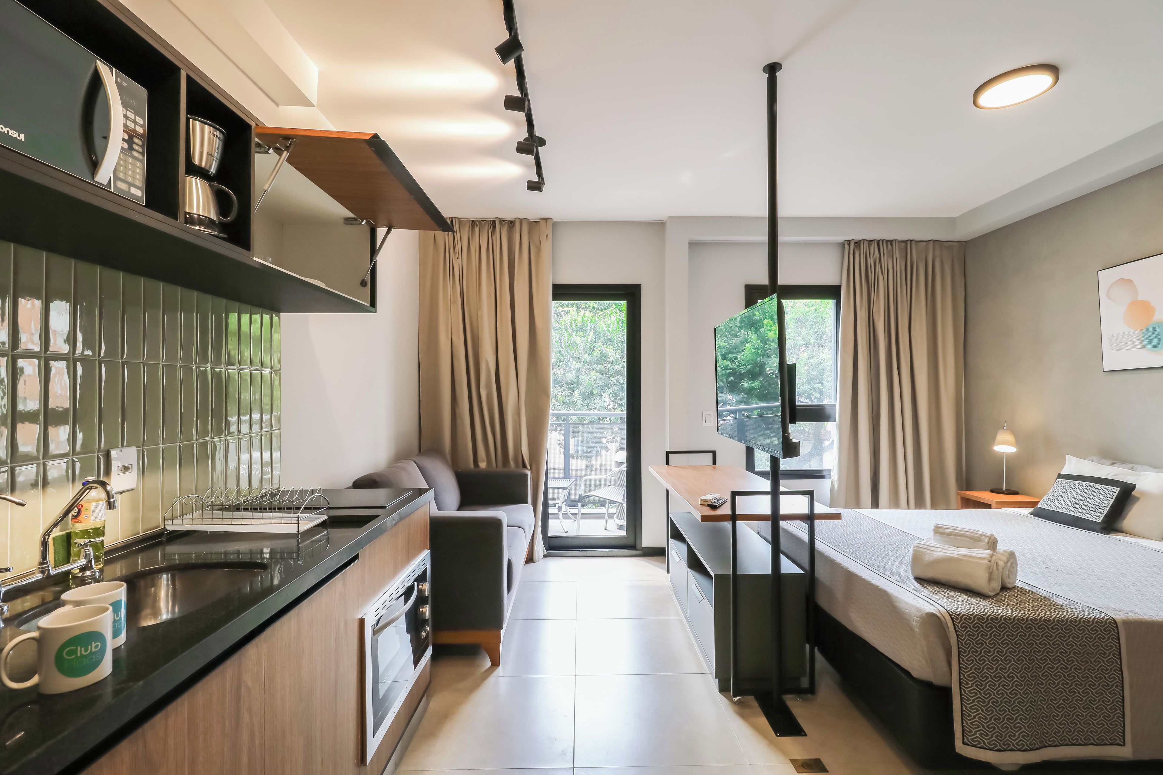 Economy Apartment, Balcony, City View