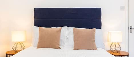 Iron/ironing board, travel crib, WiFi, bed sheets
