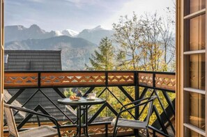 Outdoor dining - Villa Pitoniówka (Kościelisko)