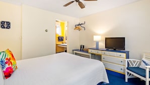 Room - Towne Motel Camben Room #5 (Camden)