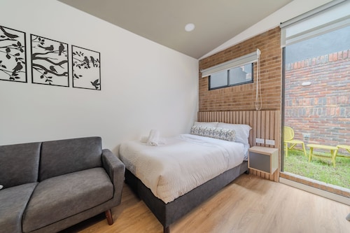 Sierra Madre Apartamentos