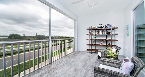 Near Disney Condo in Championsgate w Resort Perks