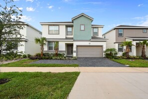 Interior - Luxe Stay! Spider-man Arcade & Theater Near Disney (Kissimmee)
