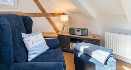 Holiday Apartment With 1 Bedroom