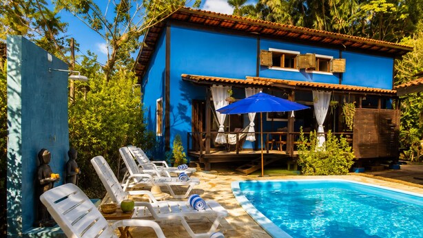Unclassified image, 1 of 63, button - Vrbo Property (São Sebastião)