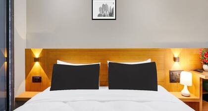 Deluxe Room Hotel Nirvis Grand
