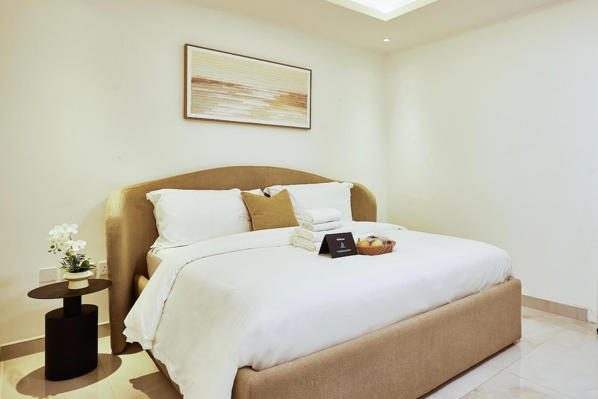 Executive suite, 1 kingsize bed, schoonmaakservice | Een bureau, een laptopwerkplek, gratis wifi