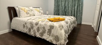 Downtown Yellowknife Gem | Sleeps 4