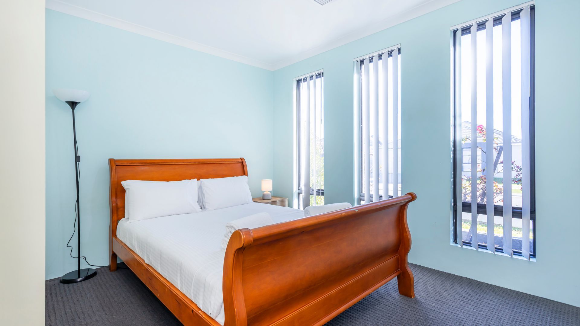 Iron/ironing board, WiFi (free), bed sheets