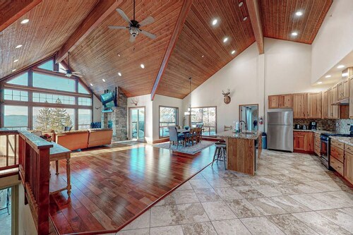 Glacier Peak Lodge - Yosemite & Mountain Views