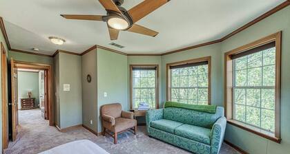 11 Acre Mountain Spirit Retreat