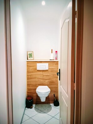 Unclassified image, 5 of 10, button - Appartement cosy et confortable. Chez Lyne. (Laragne-Montéglin)