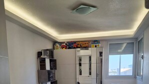 Room - Diskin Residence — Rechavia, Shaarei Chesed & Wolfson (Jerusalem)