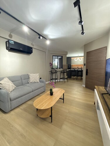 Elegante Apartamento a Pasos de la Playa