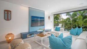 TV, stereo - Karibu House - Villa de luxe aux Trois Ilets (Les Trois-Îlets)