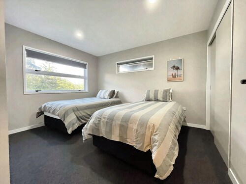 Vinnies Haven - Opunake Holiday Home