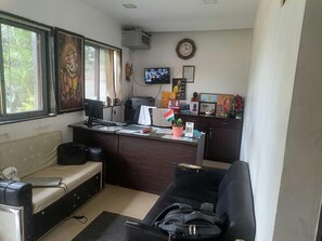 Reception - Deluxe Amar Marriage Palace (Raipur)
