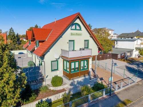 Holiday Apartment With 1 Bedroom