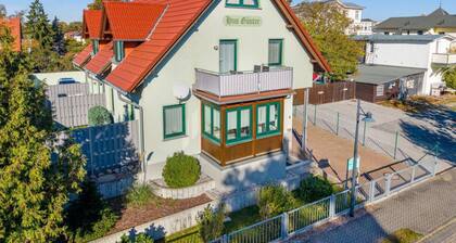 Holiday Apartment With 1 Bedroom