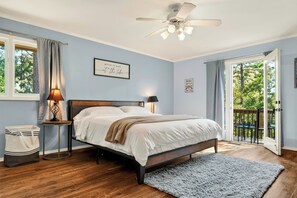 Unclassified image, 3 of 31, button - Wooded Whitetail Retreat at Beaver Lake - Sleeps 14 - Games, Decks & Lake Access (Rogers)