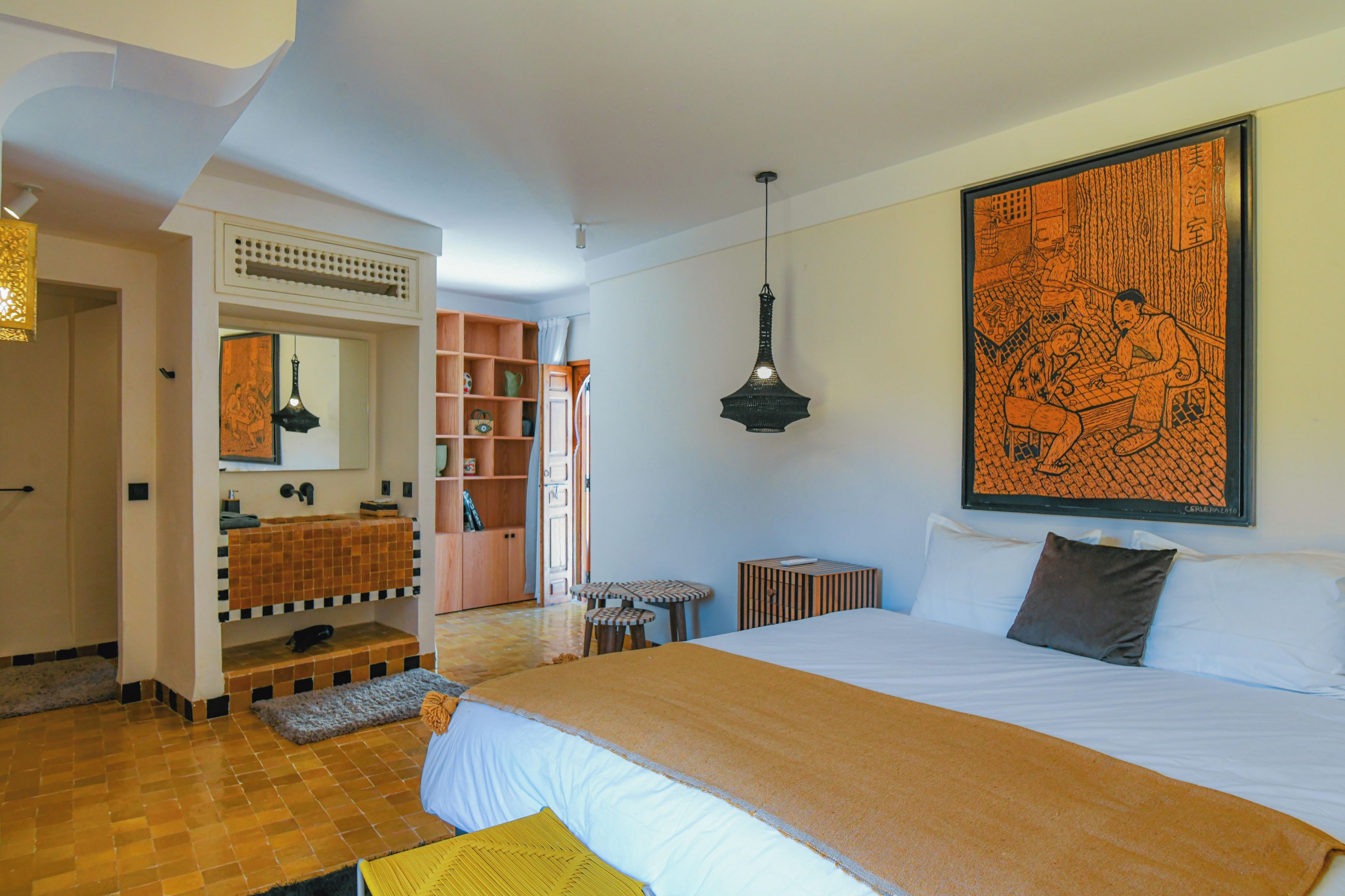 Classic Room | In-room safe, blackout drapes, iron/ironing board (on request)