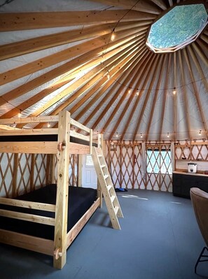 2 bedrooms