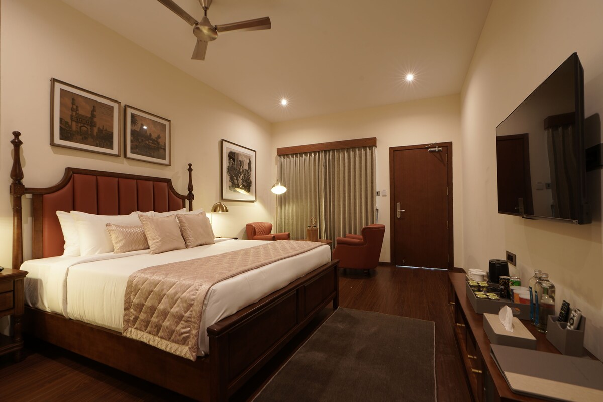 ห้องดีลักซ์ | ตู้นิรภัยในห้องพัก, โต๊ะทำงาน, พื้นที่ทำงานแบบใช้แล็ปท็อป, Wi-Fi ฟรี
