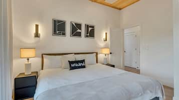 3 chambres, fer et planche à repasser, Wi-Fi gratuit, draps fournis
